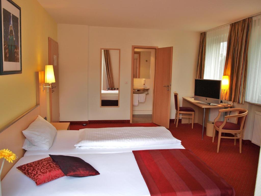 Hotel An Der Eiche Κούλμμπαχ Δωμάτιο φωτογραφία