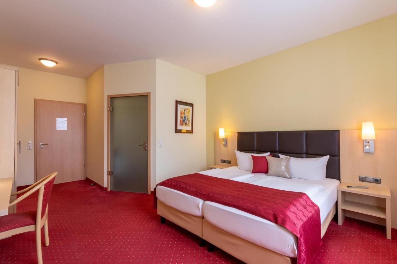 Hotel An Der Eiche Κούλμμπαχ Εξωτερικό φωτογραφία